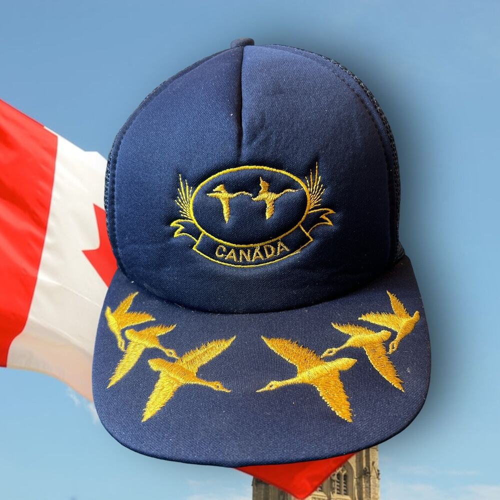 Vintage Canada Goose Snapback Hat Adjustable Embroidered Brim Meshback